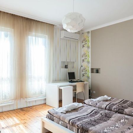 100 m2, 2 yatak odalı, 2 banyolu , Sofya Şehir Merkezi bölgesinde Dış mekan fotoğraf
