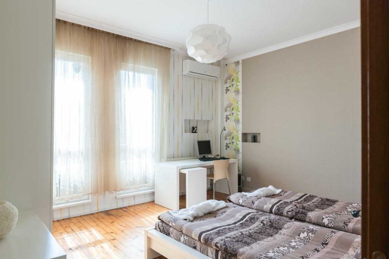 100 m2, 2 yatak odalı, 2 banyolu , Sofya Şehir Merkezi bölgesinde Dış mekan fotoğraf